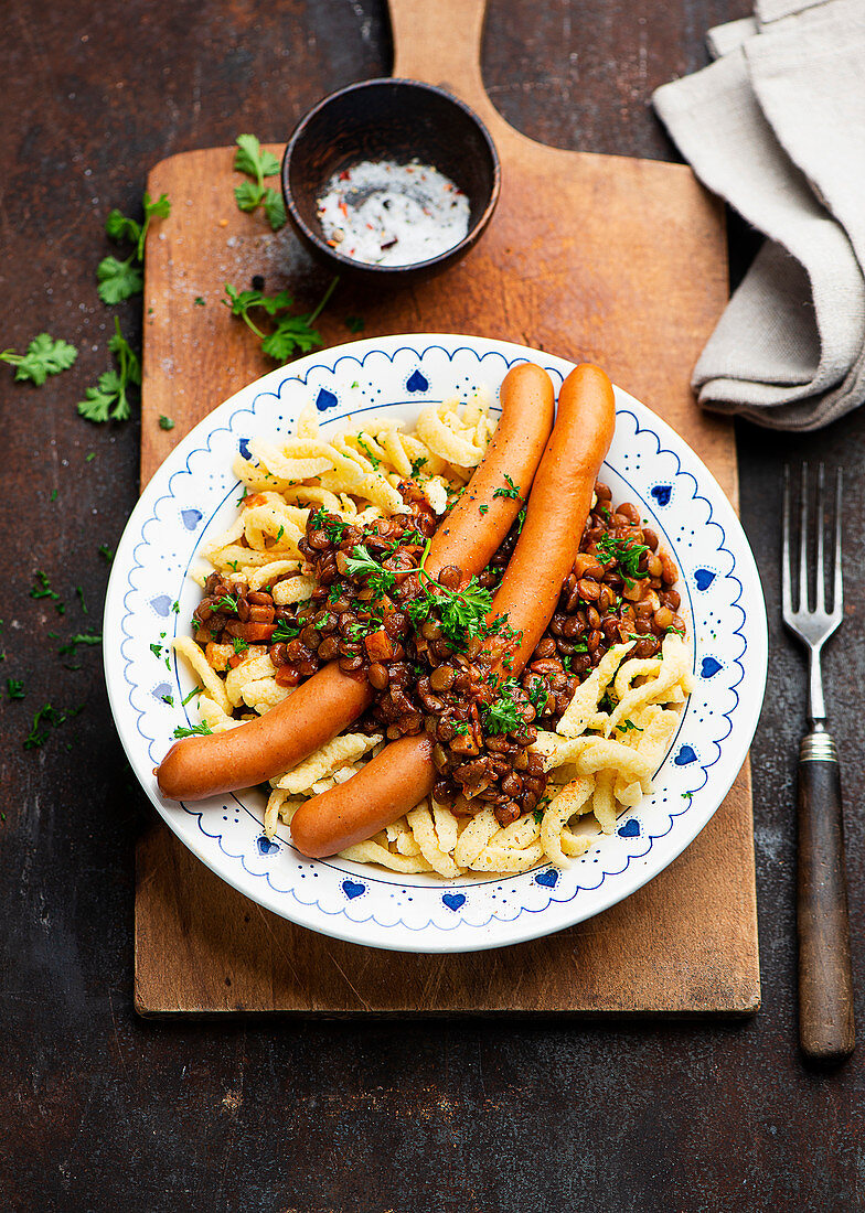 Swabian lentils with spaetzle and sausages
