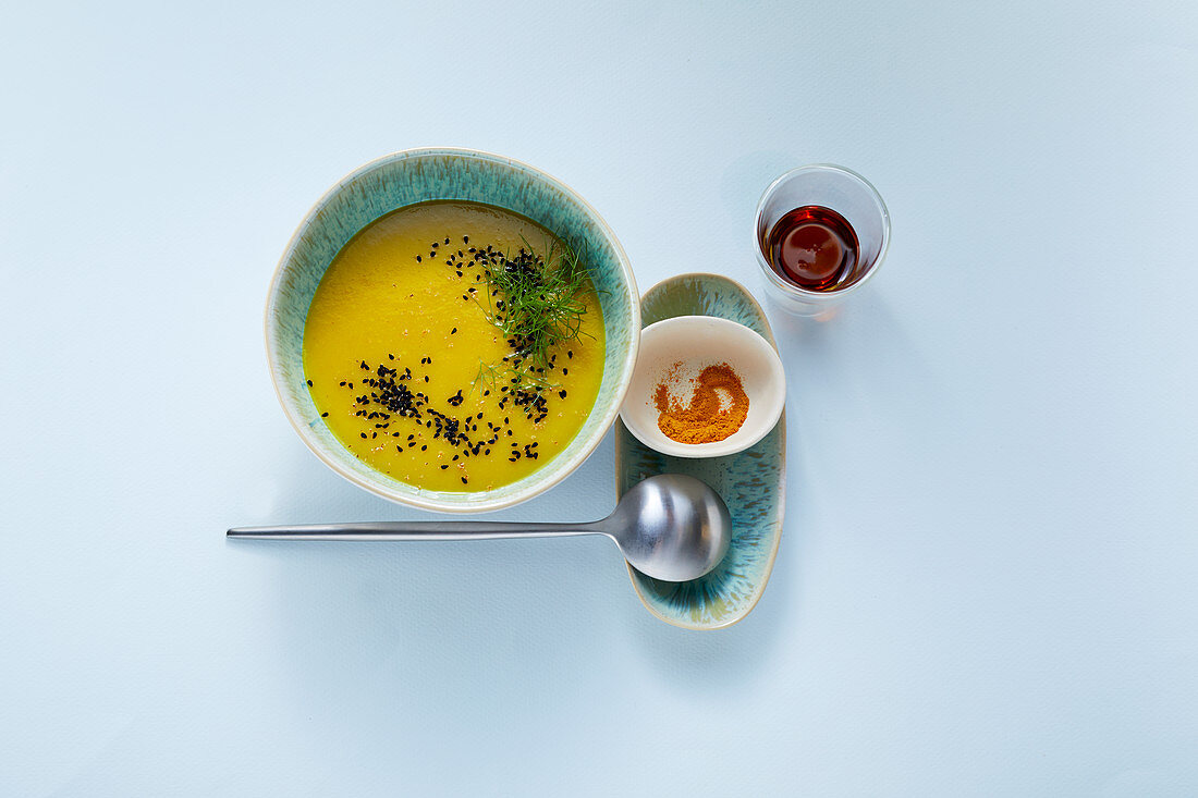 potato and fennel soup with turmeric and black cumin