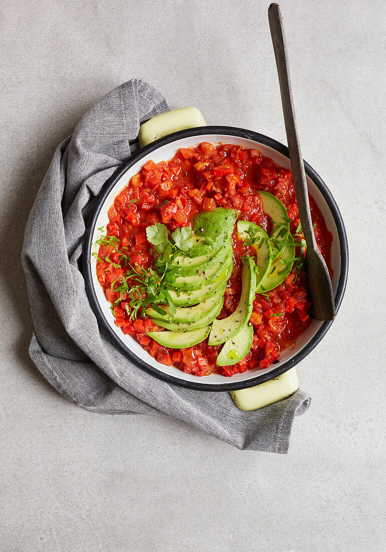 Vegan shakshuka with avocado