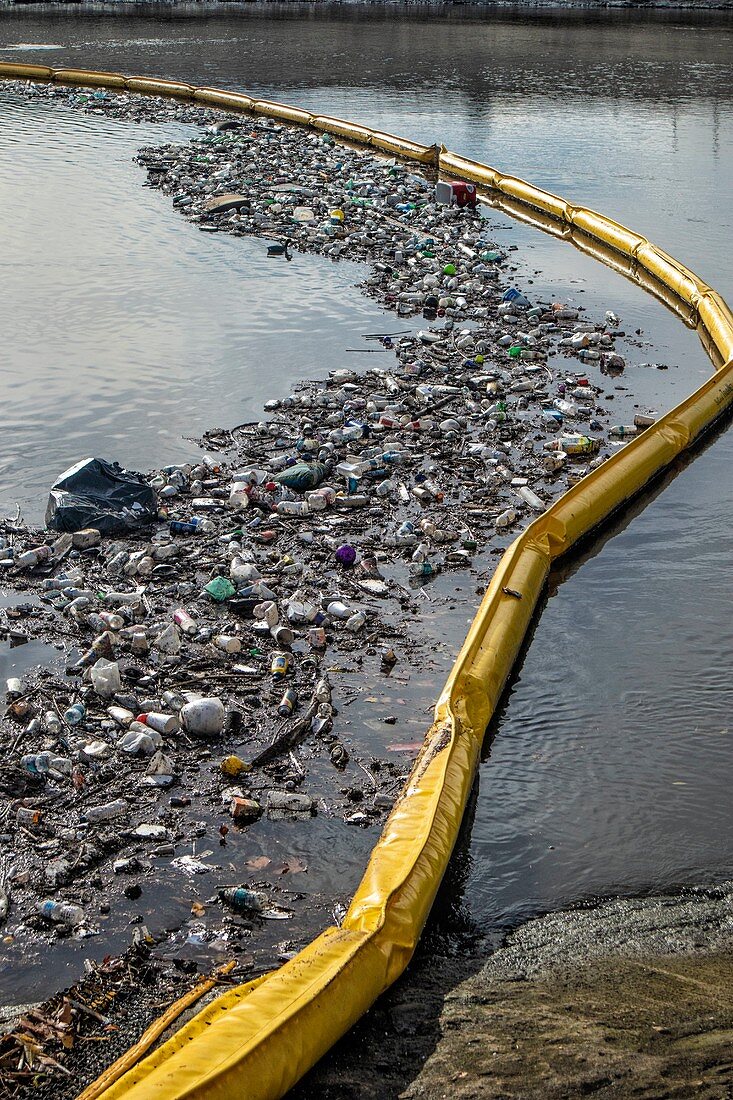 Garbage boom, Ballona Creek, USA