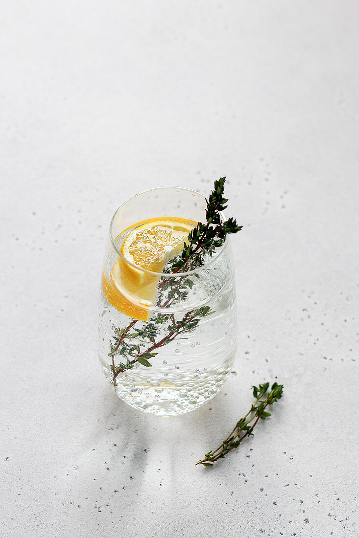 Soda with lemon and thyme