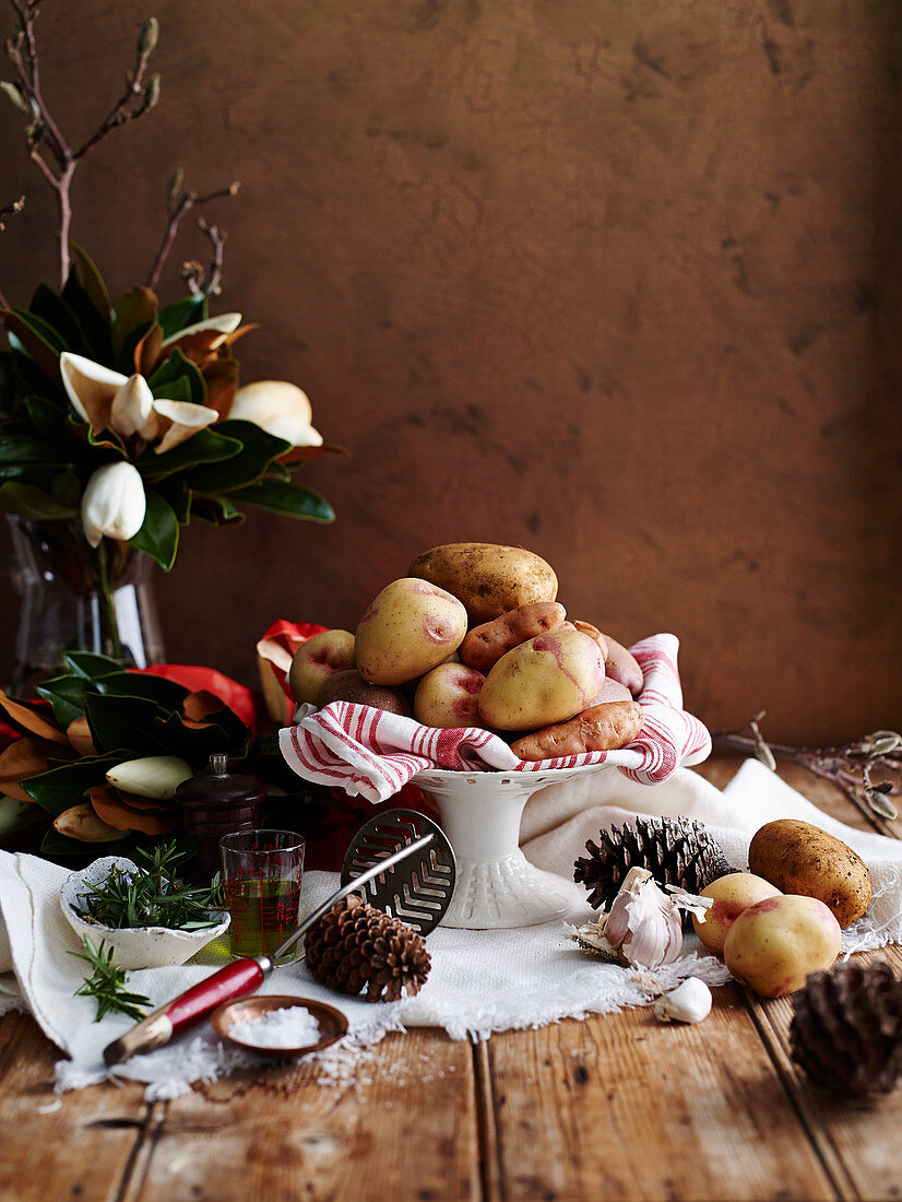 Various potato varieties in porcelain bowl