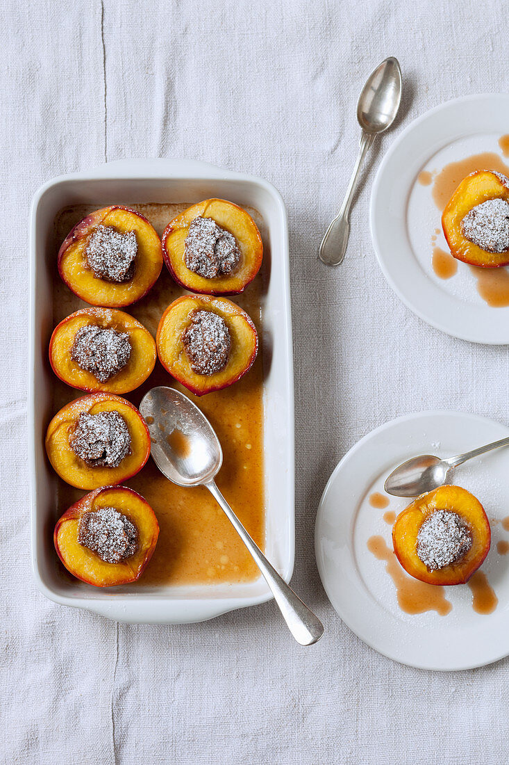 Amaretti stuffed peach