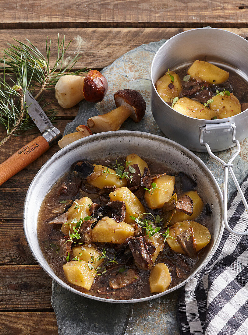 Pilzgulasch mit Kartoffeln