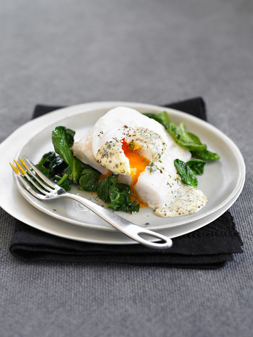 Smoked haddock with poached egg and mustard sauce