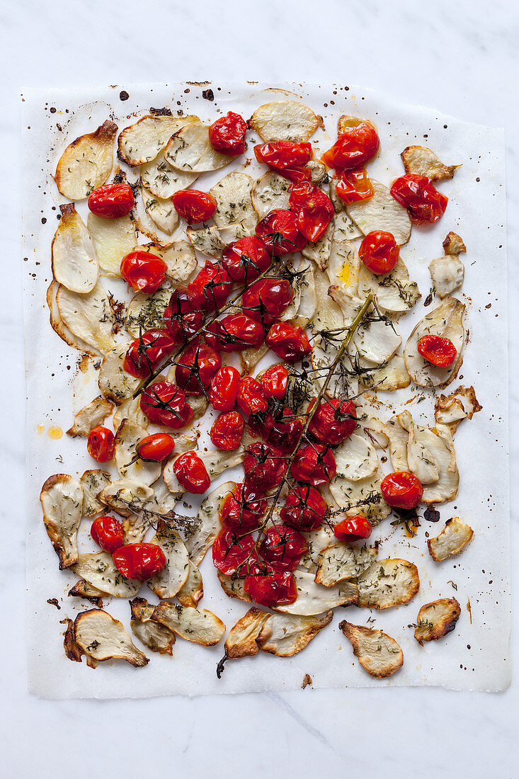 Geröstete Topinambur und Mini-Tomaten