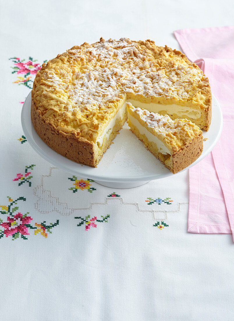 Carrot cake with cottage cheese and pudding