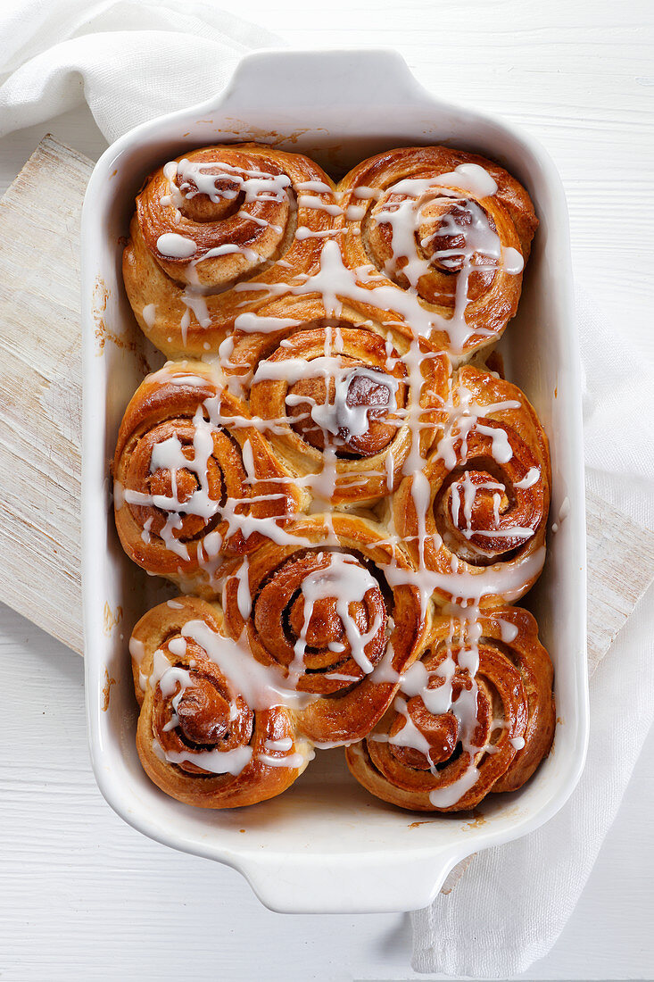 Hefeschnecken mit Zimt (Kanelbullar)