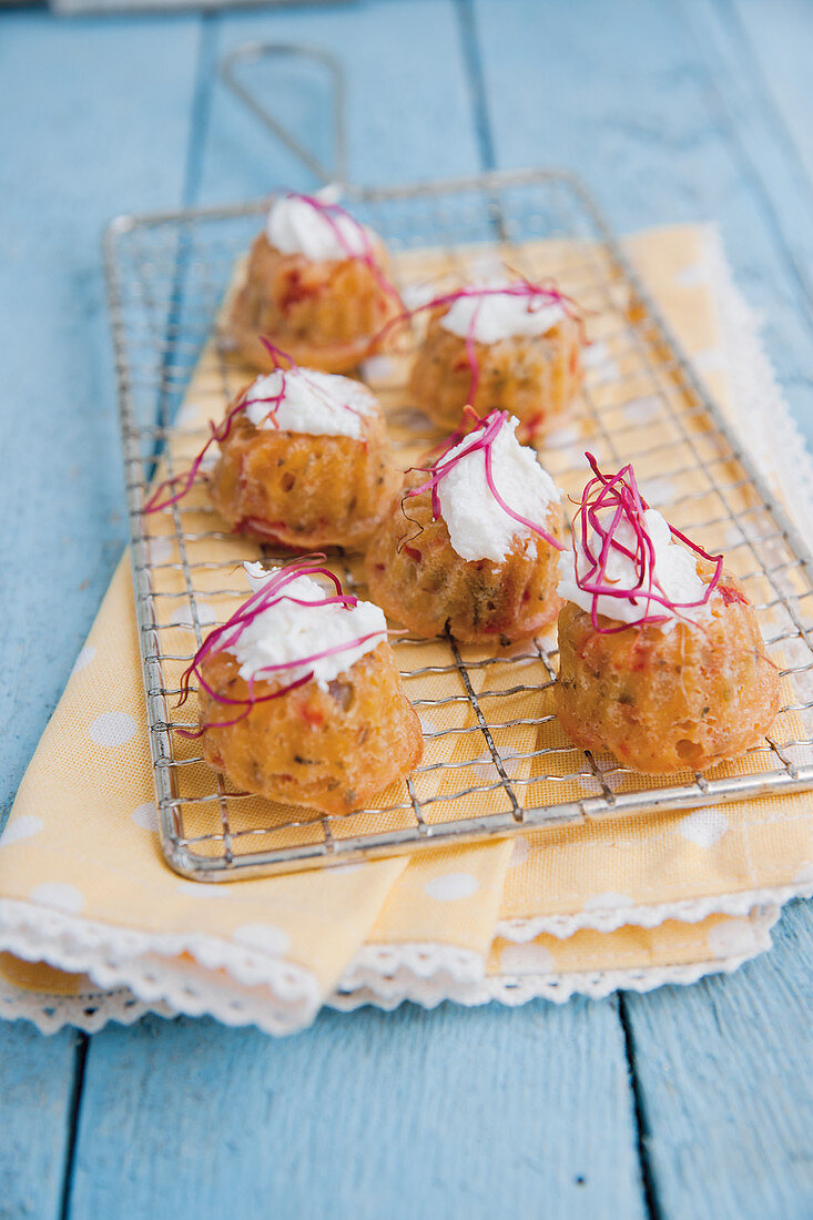 Mini Bundt cake with peppers and olives