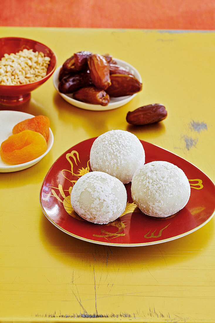 Mochi – Japanese rice balls