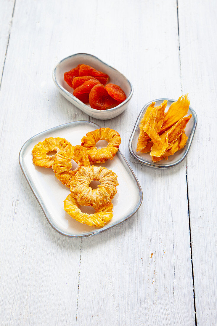 Dried pineapple, mango and apricot