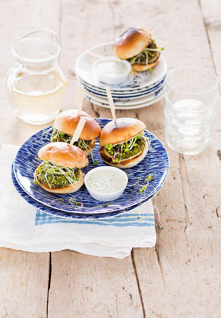 Broccoli sesame sliders with sprouts and chive dip