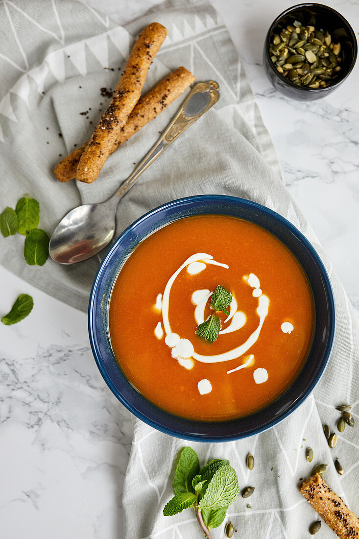 Kürbissuppe mit Sahne