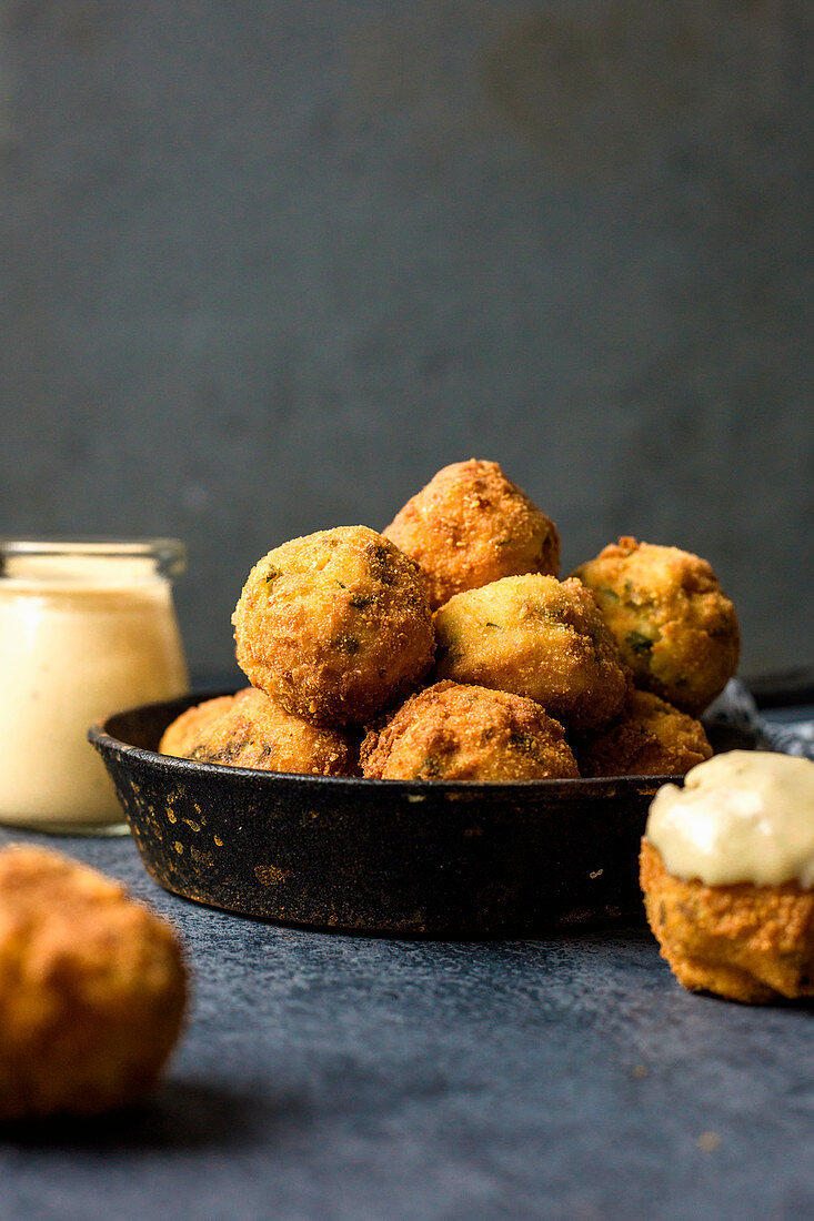 Cheese croquettes with cheese sauce