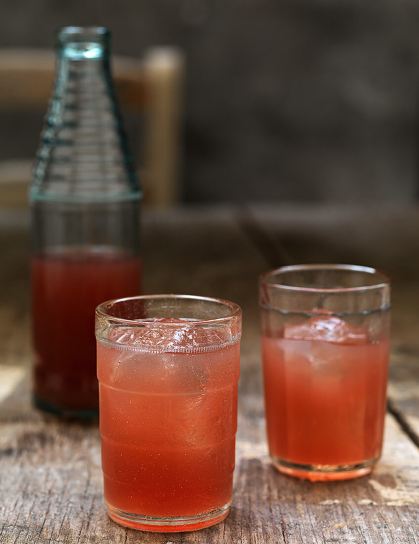 Fruit juice cocktails with ice cubes