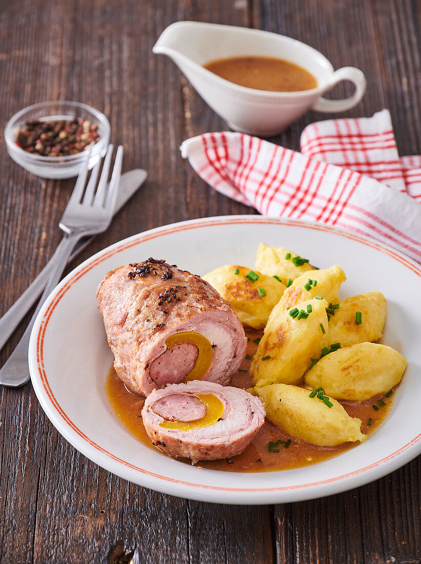 Pork rolls with sausage stuffing