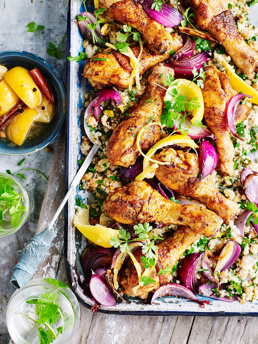 Marokkanisches Huhn mit Blumenkohl-Pilaf