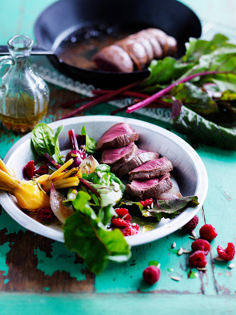 Wildfilet mit Baby-Rote-Bete-Salat