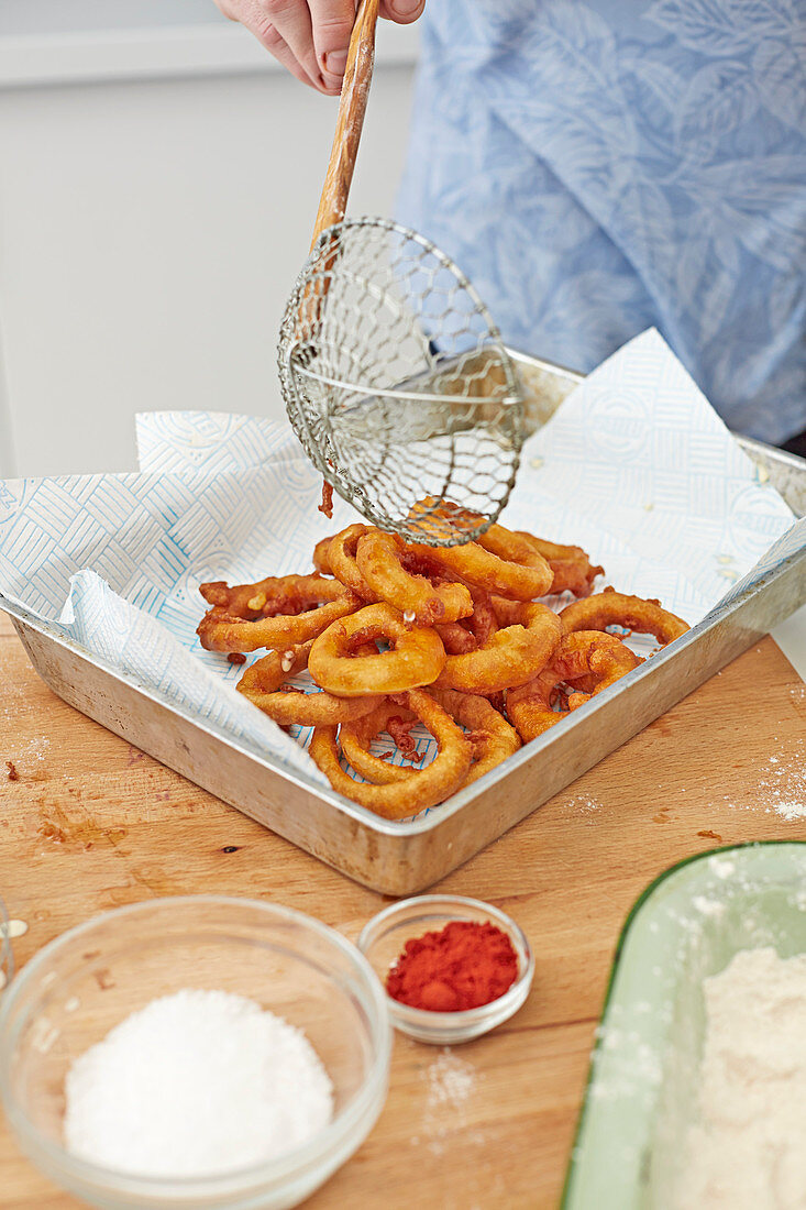 Fried onion rings