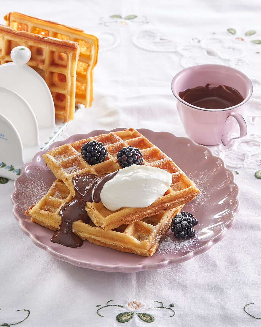 Coconut waffles with cream