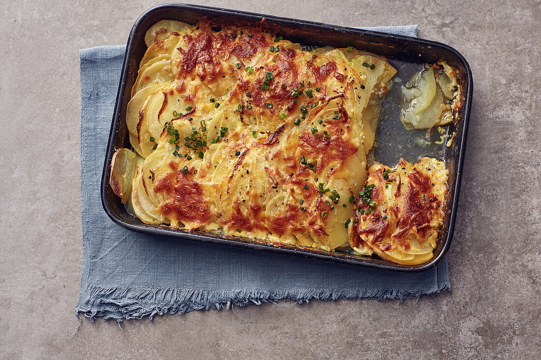 Kartoffel-Steckrüben-Gratin mit Bergkäse