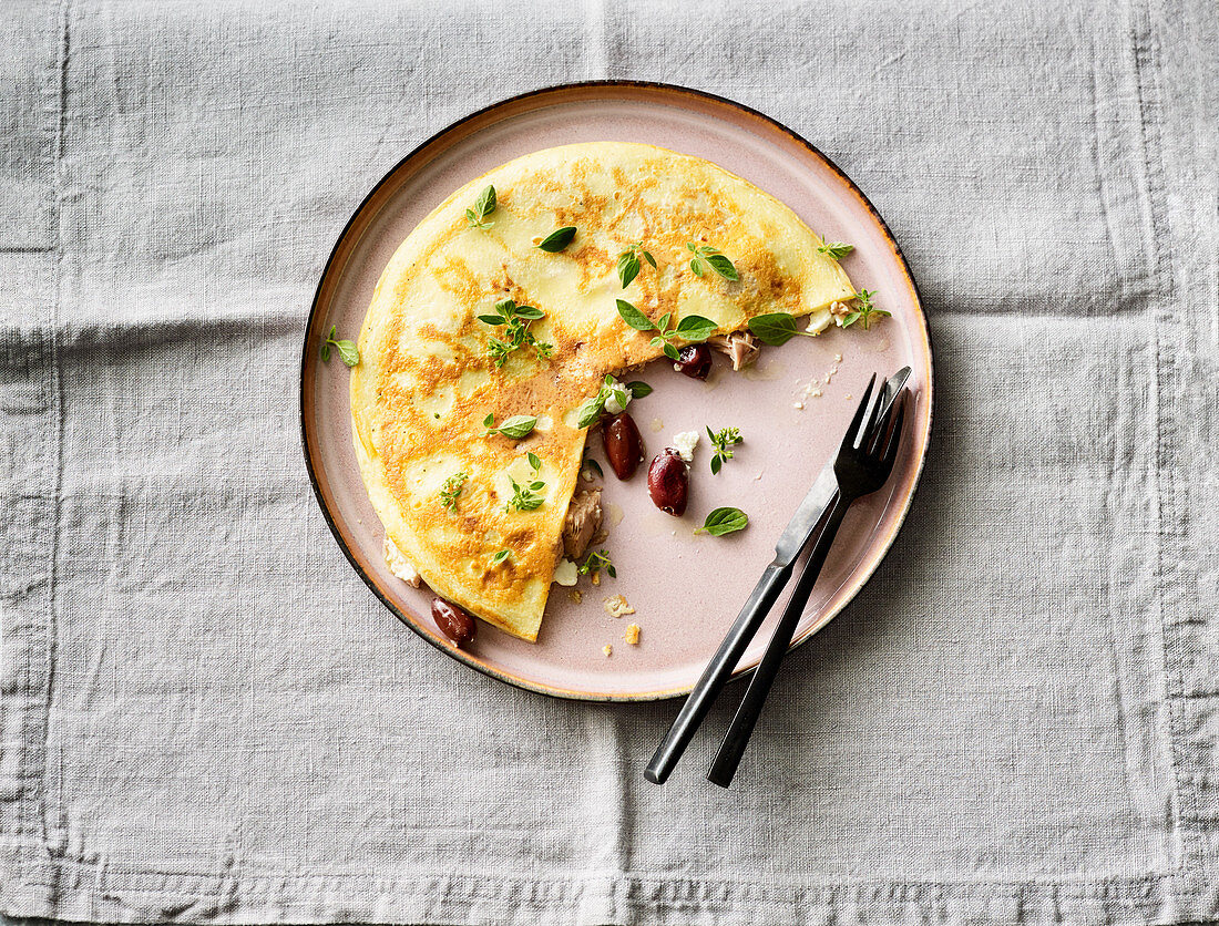 Tuna pancakes with olives and sheep's cheese