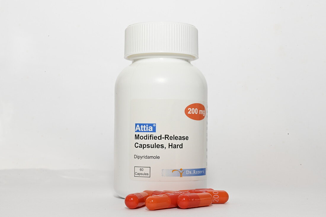 Dipyridamole blood-thinning capsules and bottle
