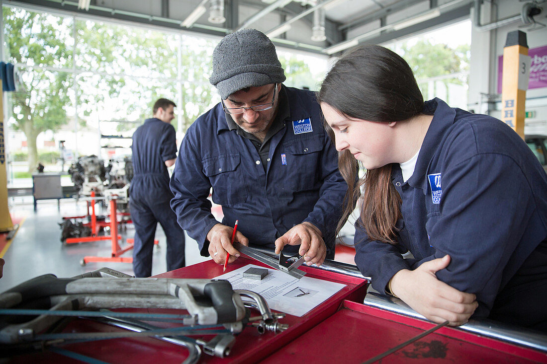 Apprentice mechanic learning