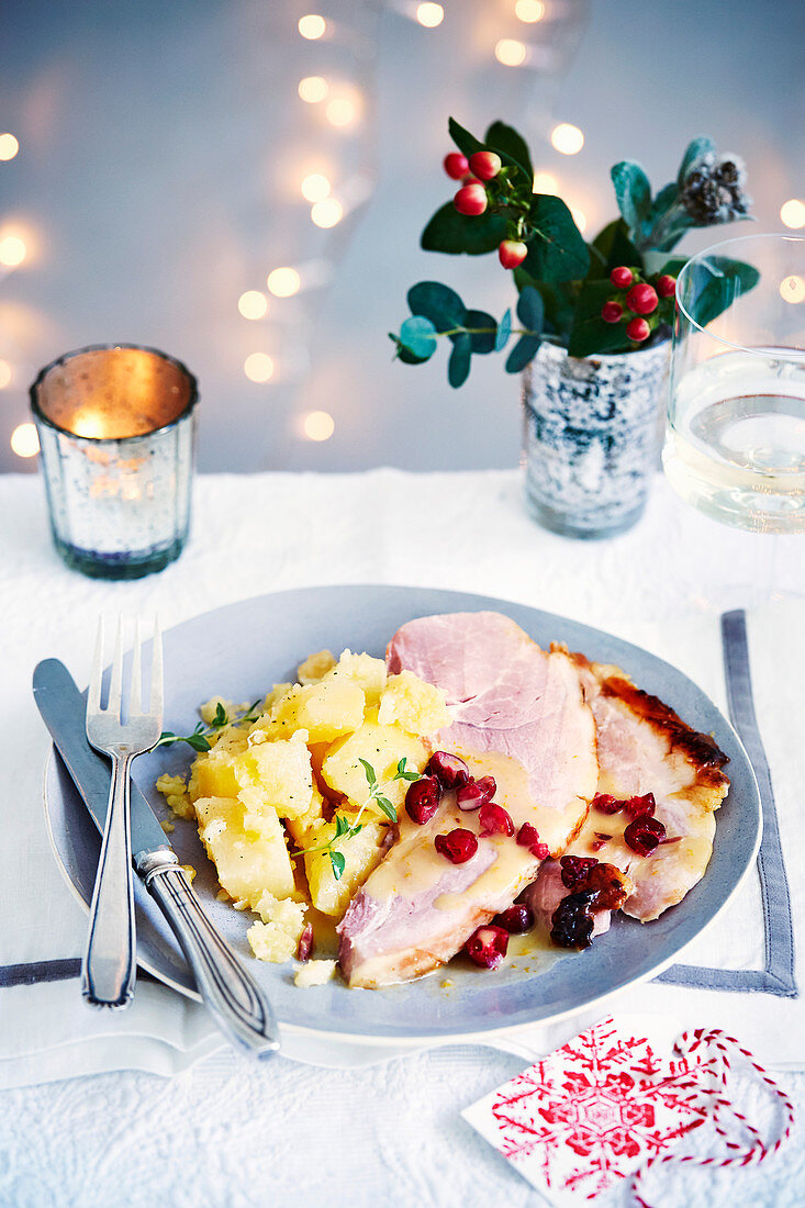 Candied roast ham with cranberry and star anise sauce