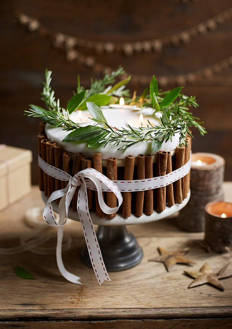 Midwinter candle cake