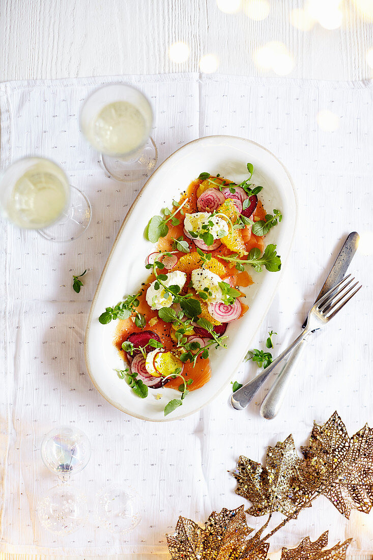 Smoked salmon carpaccio