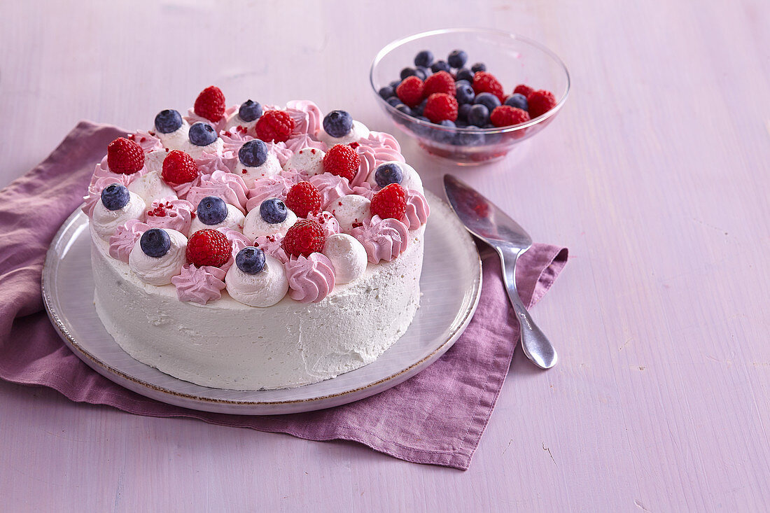 Gluten-free poppy seed cake