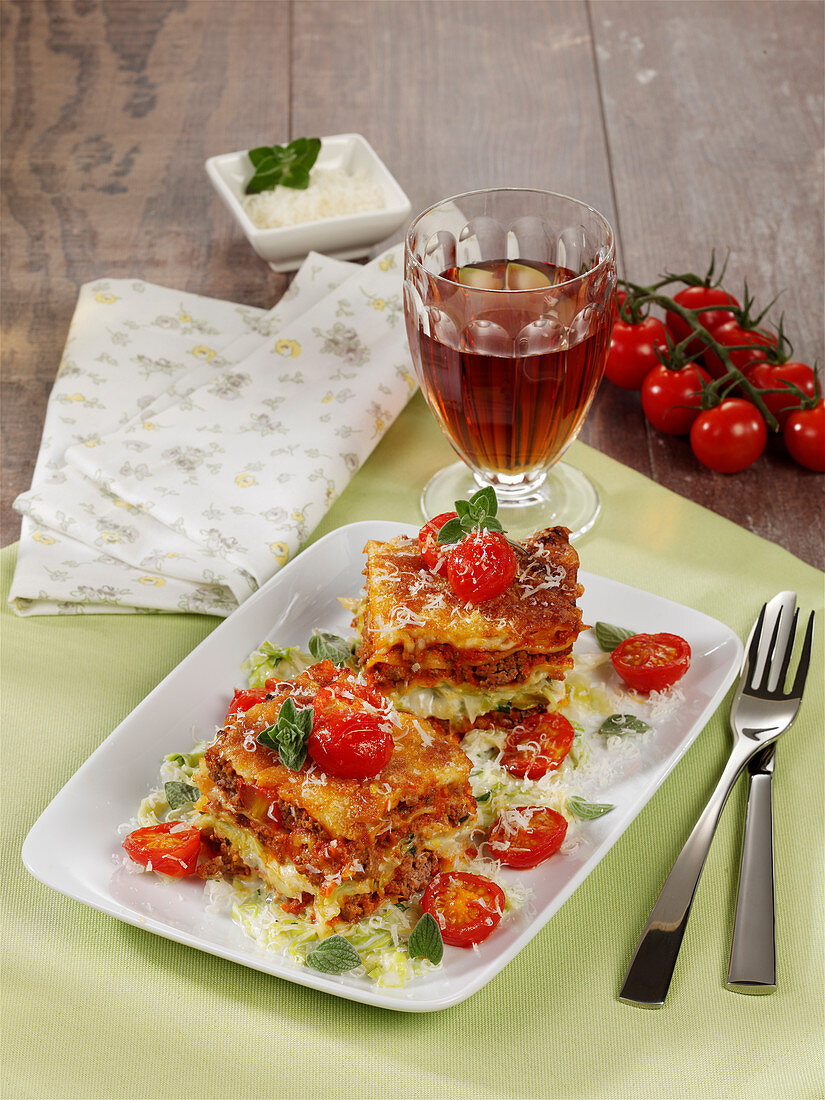 Triple-Cheese-Lasagne mit Hack, Kohl und Steinpilzen