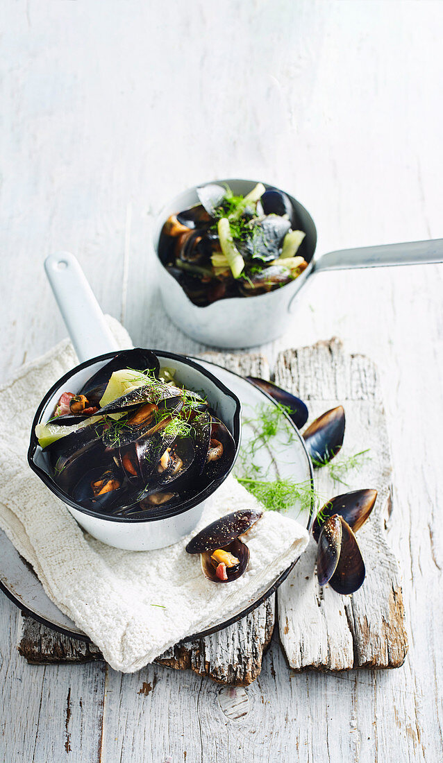 Mussels with fennel