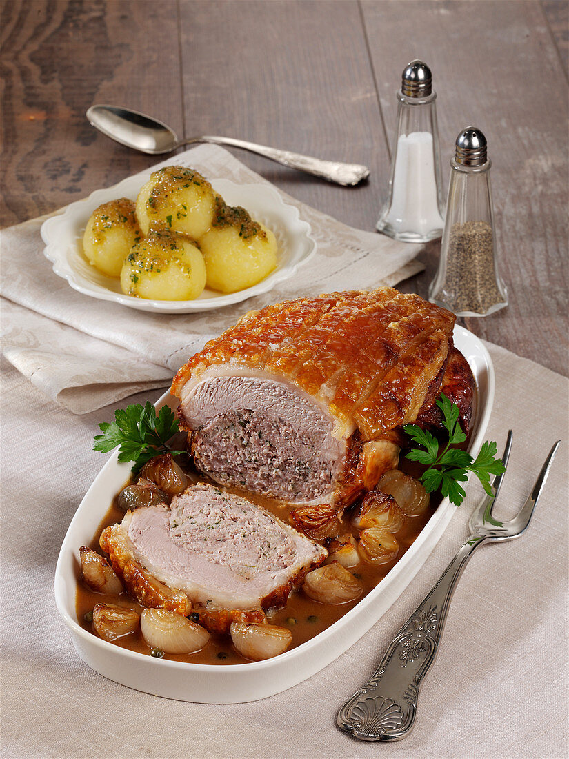 Bavarian roast with a stuffing in a shallot and pepper sauce