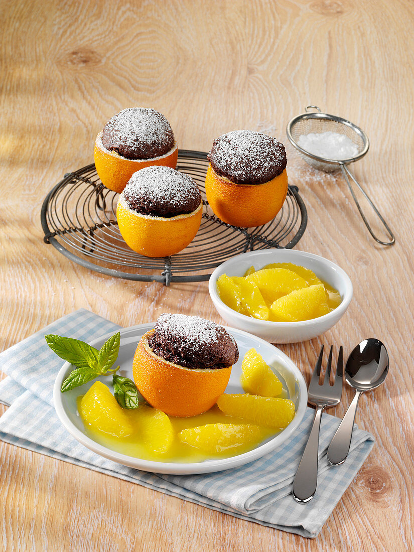 Chocolate cakes in oranges