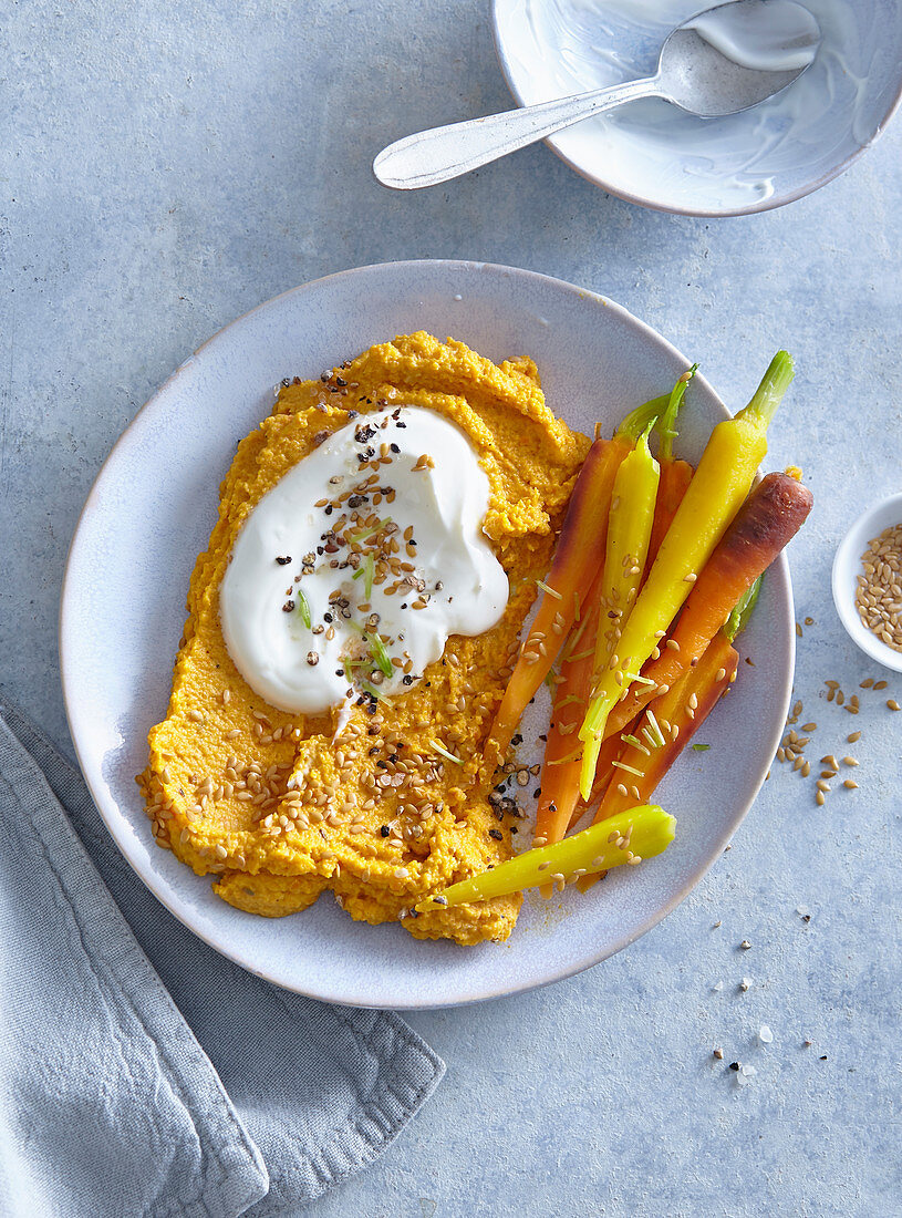 Spread made from baked carrot and yoghurt