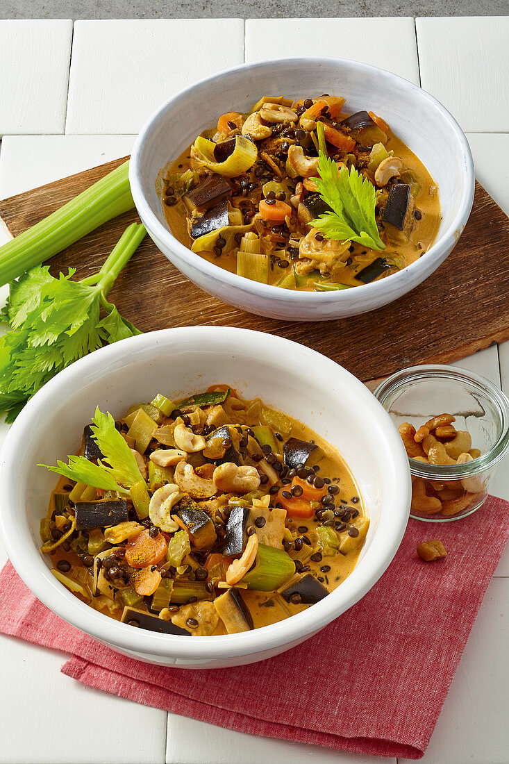 Creamy eggplant and lentil curry