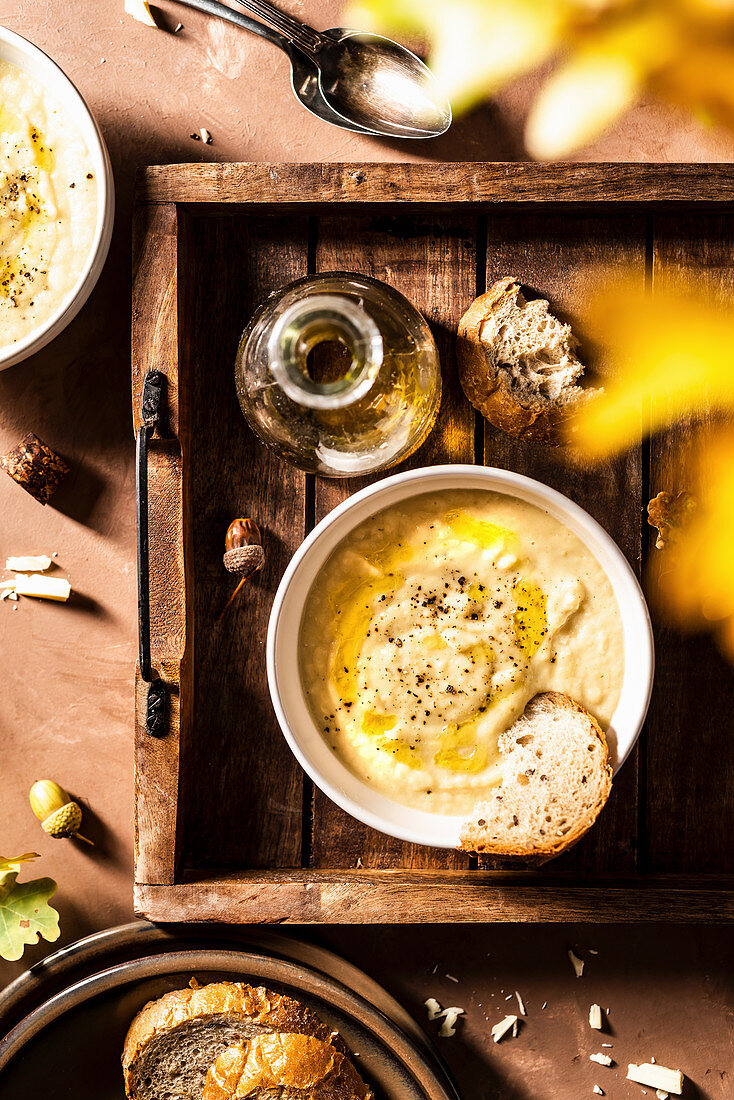 Soup with cauliflower, root celery, parsley root, potatoes and leek