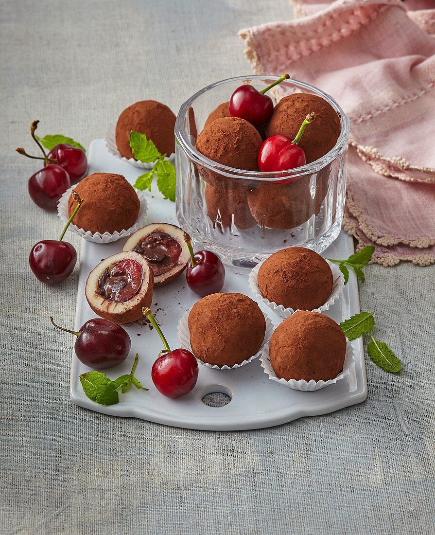 Filled cherry truffles