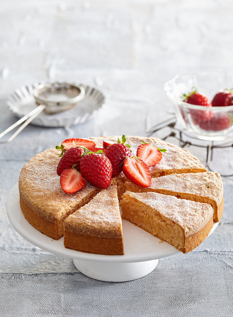 Strawberry cake without flour