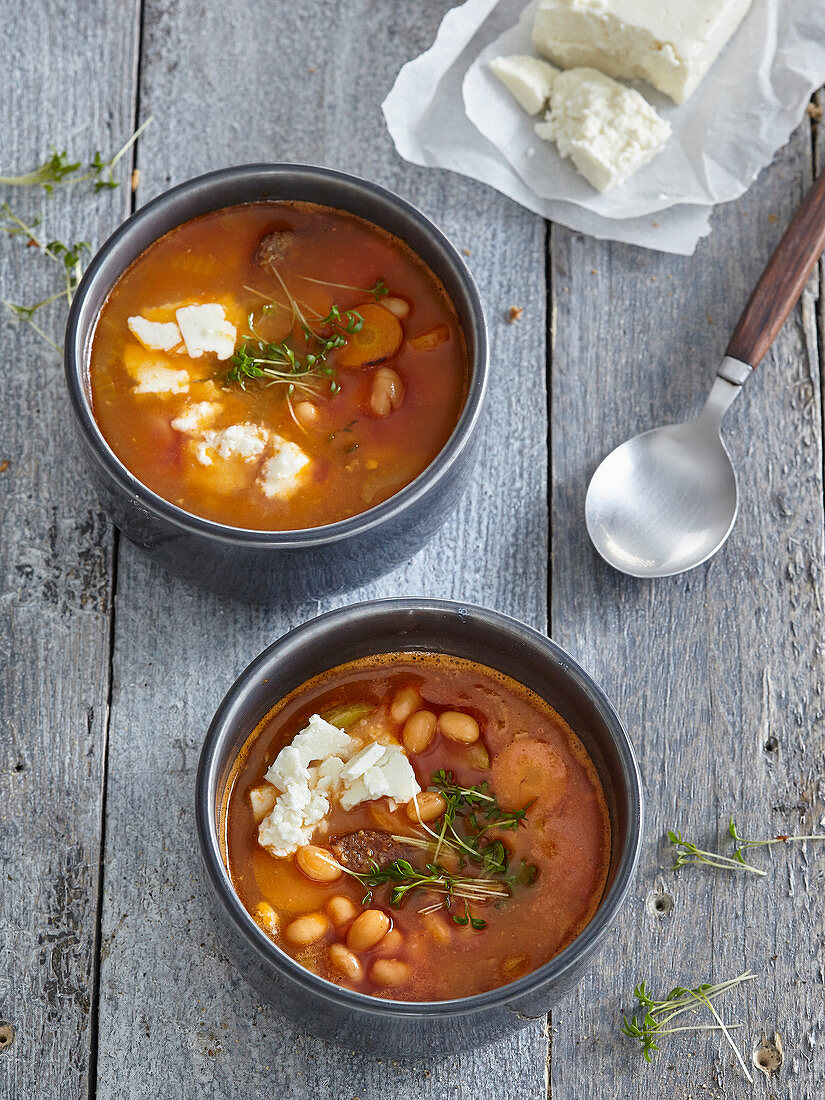 Cottager s soup with beans