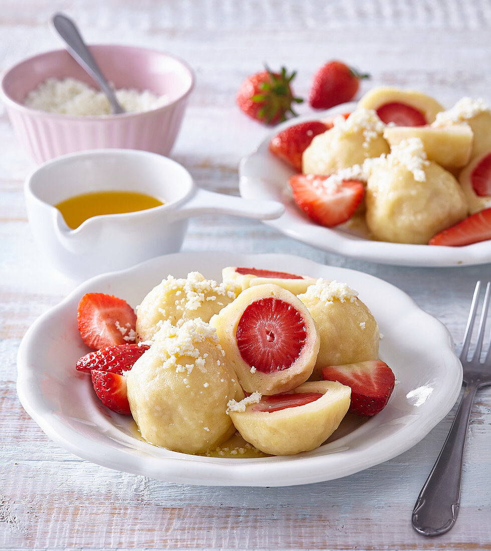 Strawberry dumplings made from custard dough