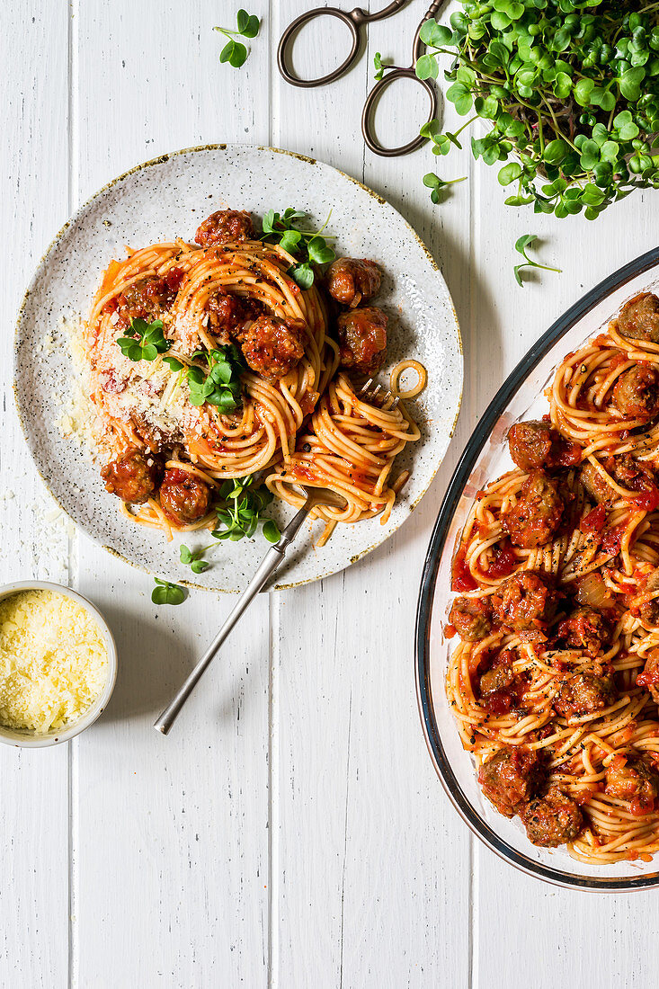 Lighter spaghetti and meatballs