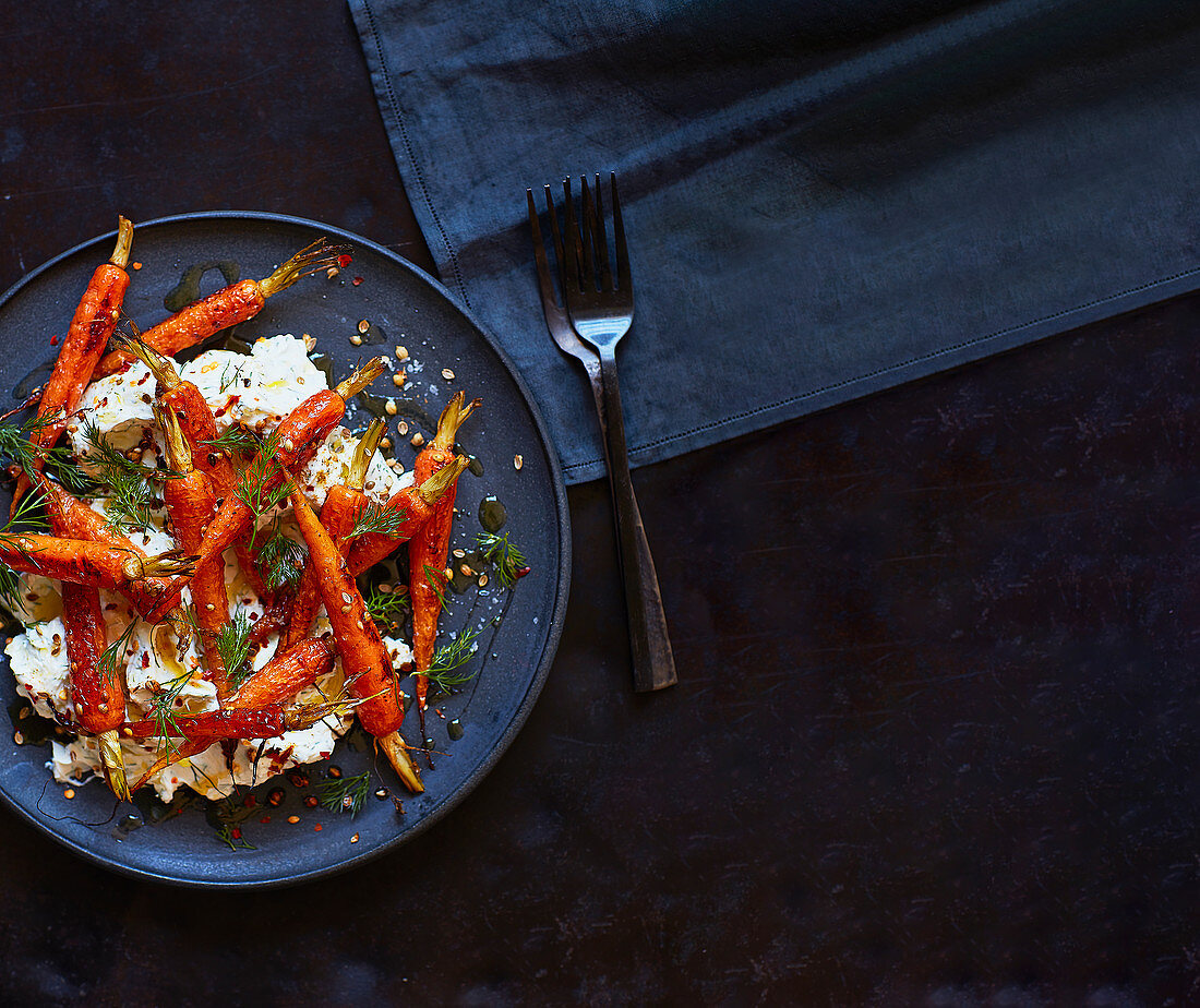 Roasted spiced carrots and labneh