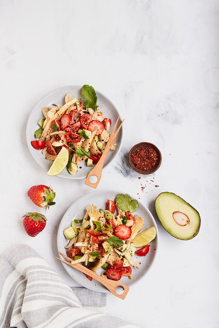 Spicy avocado and oyster mushroom ceviche with strawberries