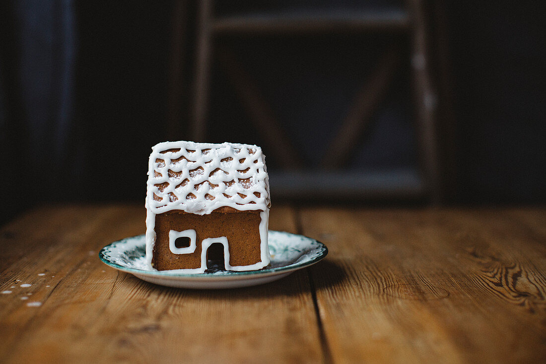 Little gingerbread house on table