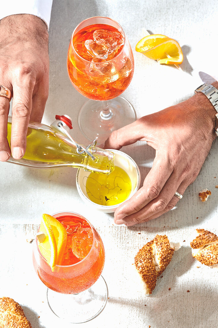 Aperol Spritz with bread and oil