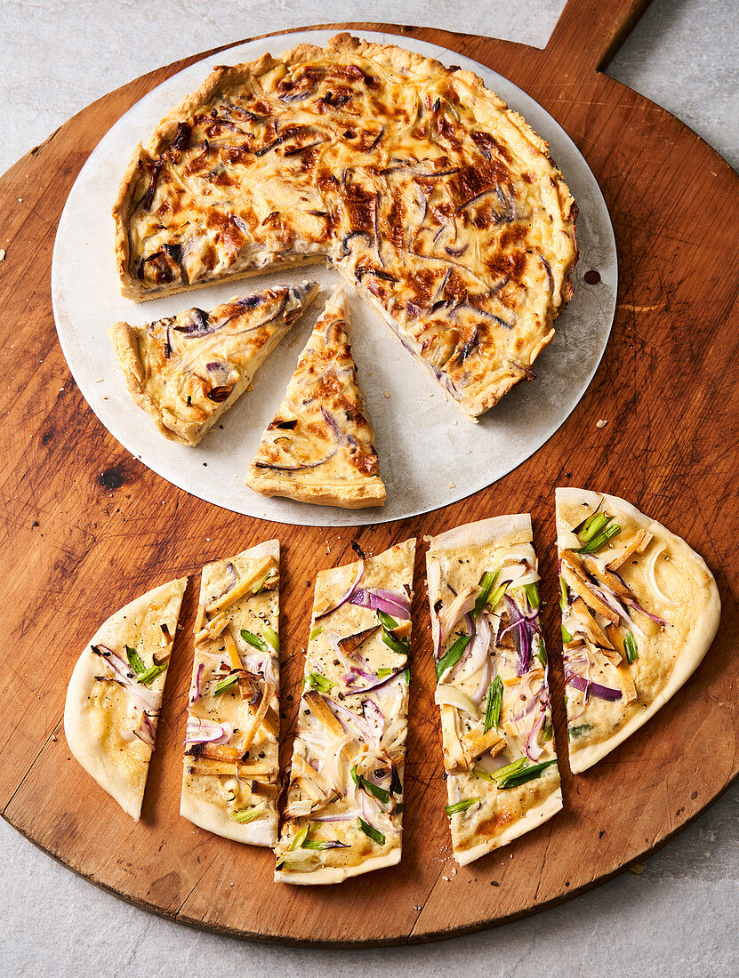 Onion pie and tarte flambée (vegan)