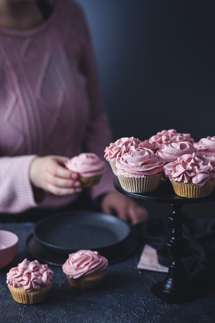 Cupcakes mit rosa Frosting
